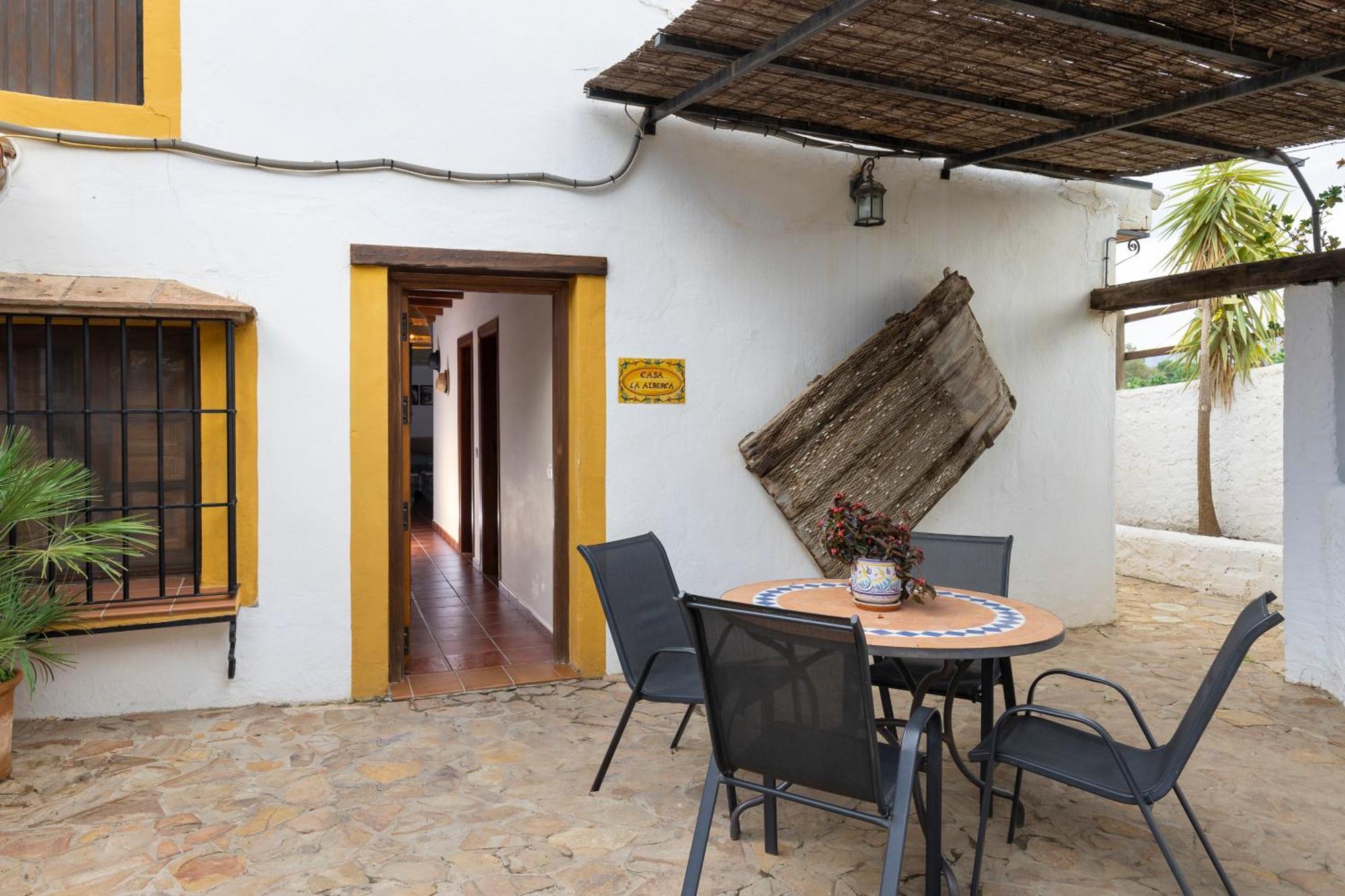 Hotel La Granja de Antonio Alhaurín el Grande Exterior foto